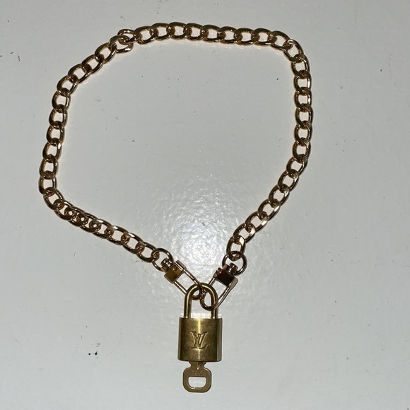 $300 Louis Vuitton Padlock Lock and Key and chain - Picture 2 of 3